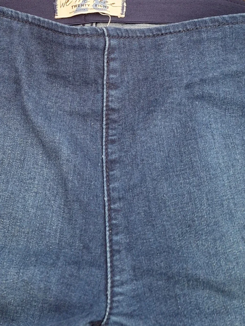 Free People High-Rise Dark Blue Flared Pull On Legging Jeans 28